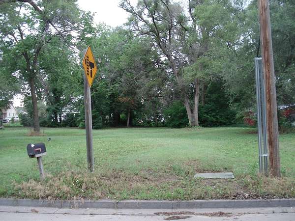 0.25 Acres of Land for Sale in Beloit, Kansas