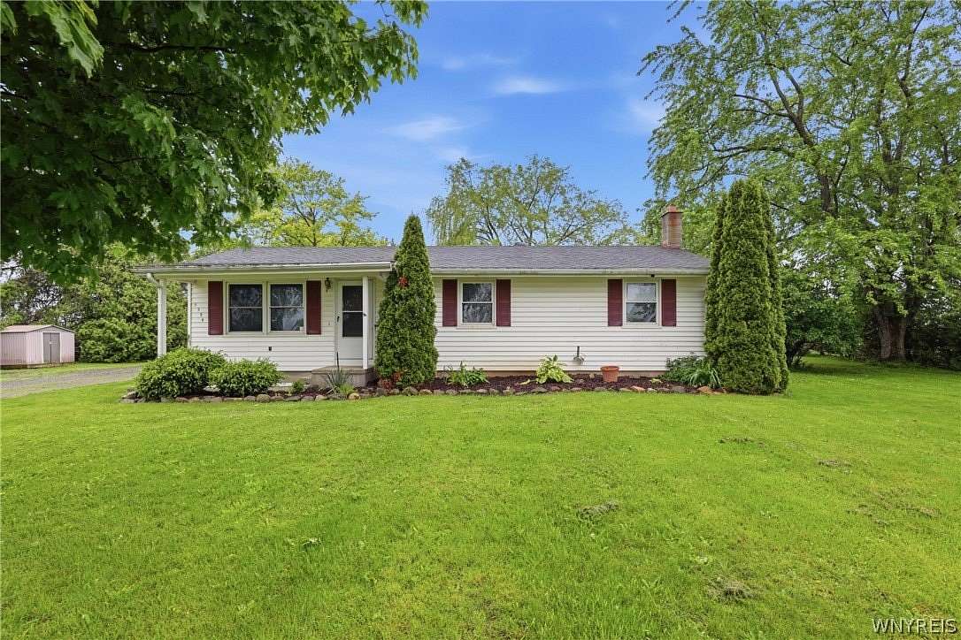 2.4 Acres of Land with Home for Sale in Elba, New York