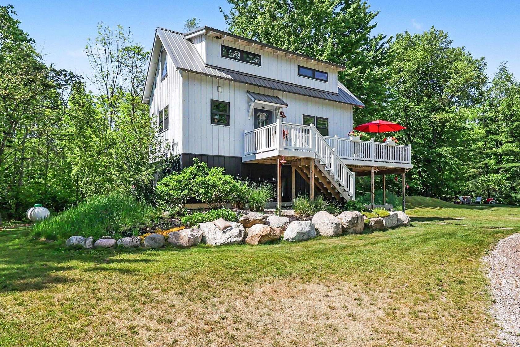 17 Acres of Recreational Land with Home for Sale in Hart, Michigan