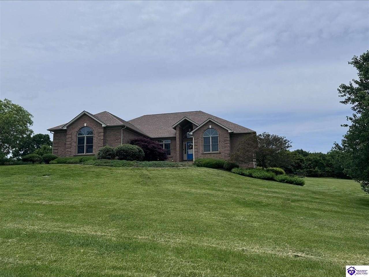 5.83 Acres of Land with Home for Sale in Frankfort, Kentucky