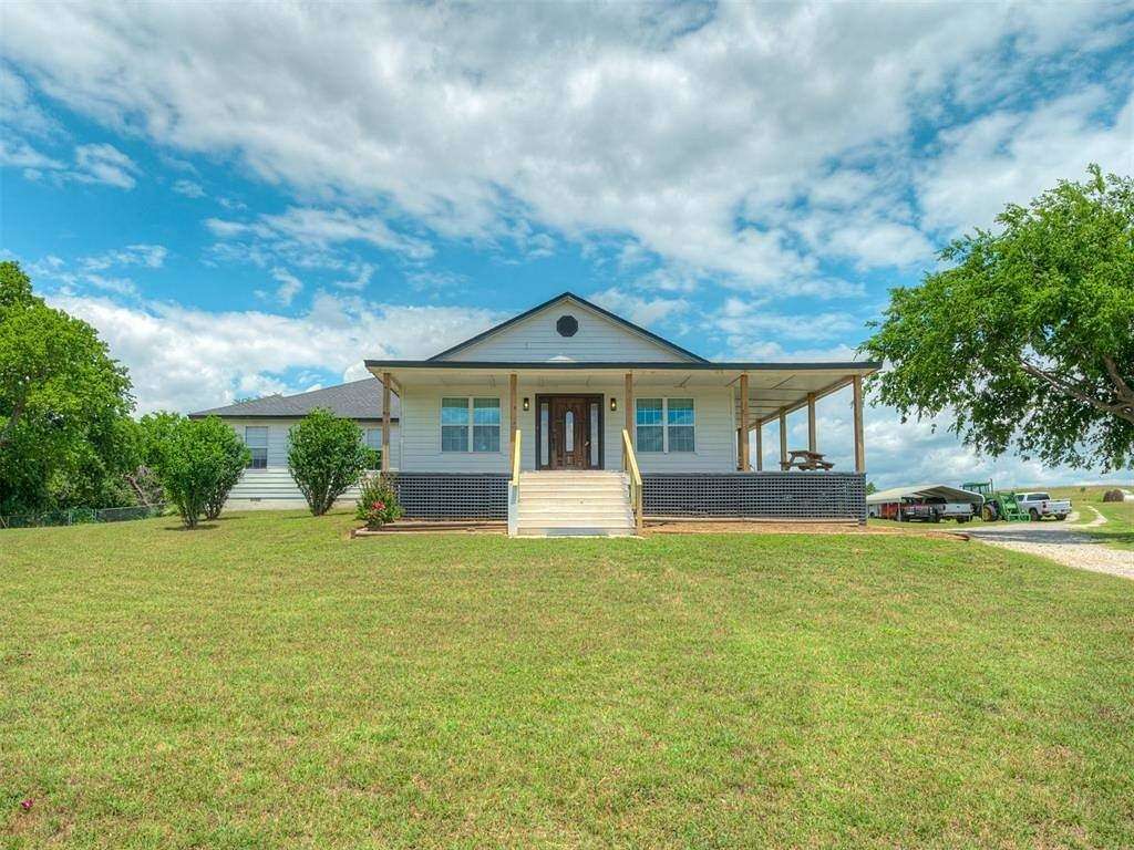 7.3 Acres of Land with Home for Sale in Lindsay, Oklahoma