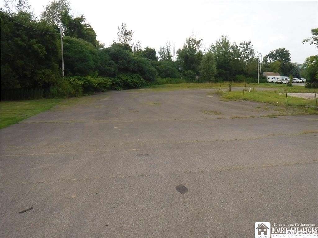 1 Acre of Mixed-Use Land for Sale in Lakewood, New York
