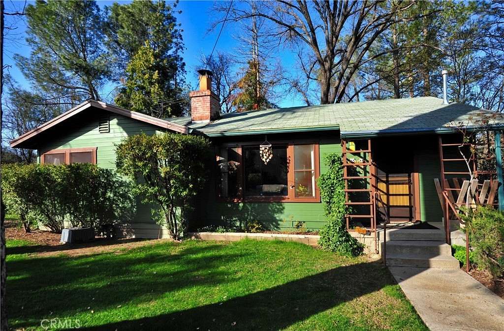 1.85 Acres of Land with Home for Sale in Oakhurst, California
