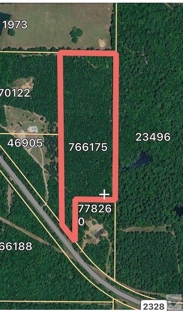 15.7 Acres of Land for Sale in Atlanta, Texas