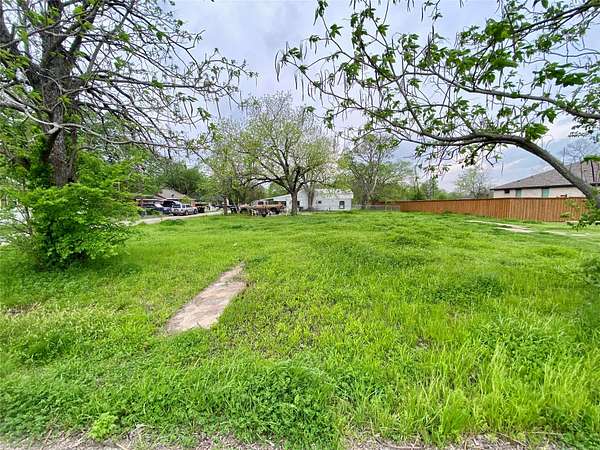 0.17 Acres of Residential Land for Sale in Greenville, Texas