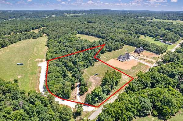 5.75 Acres of Residential Land for Sale in Fayetteville, Arkansas