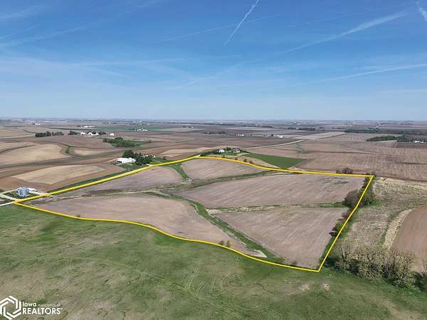 40 Acres of Agricultural Land for Sale in Blairstown, Iowa