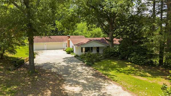 4.9 Acres of Improved Mixed-Use Land for Sale in Camden, Arkansas