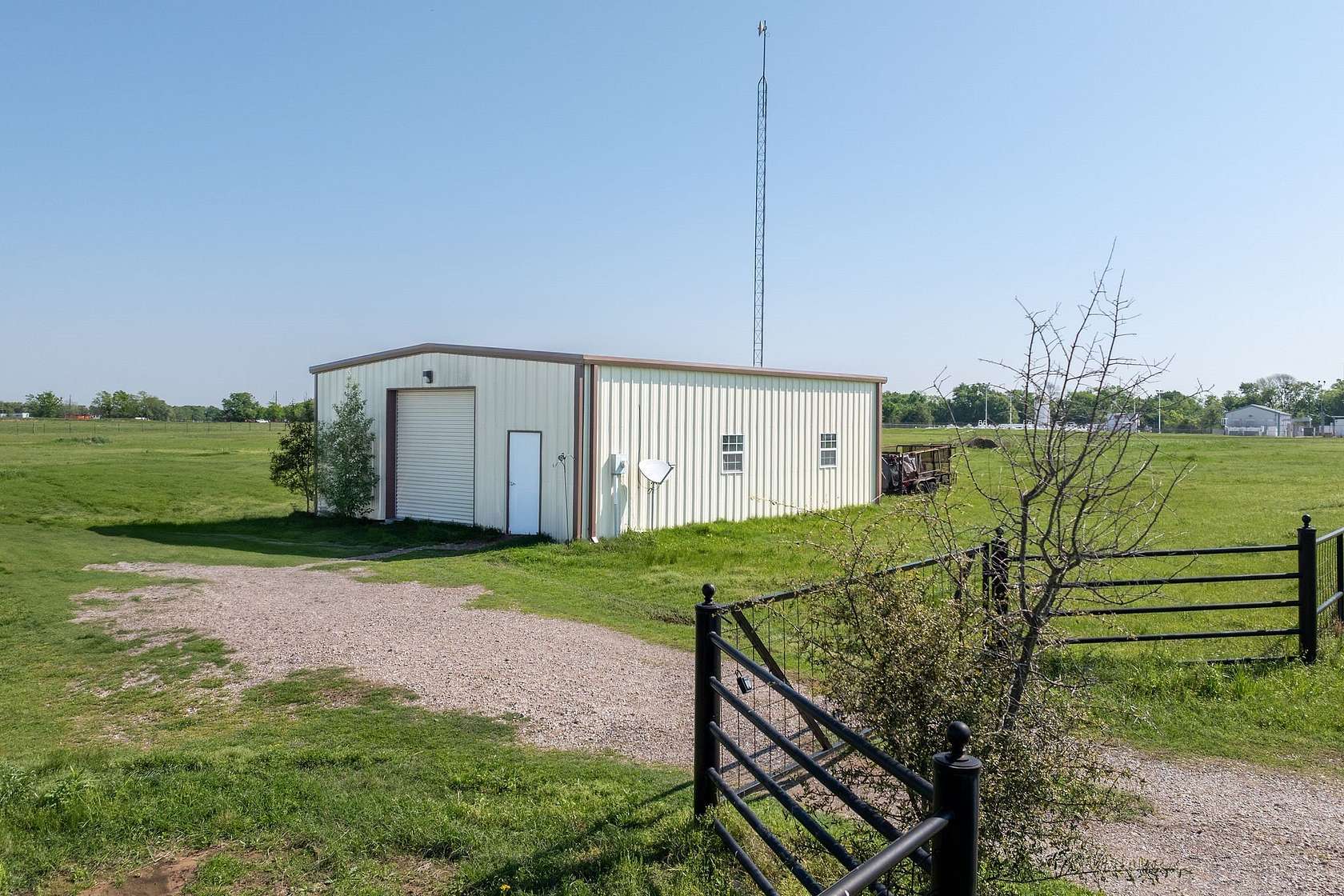 10 Acres of Land for Sale in Canton, Texas