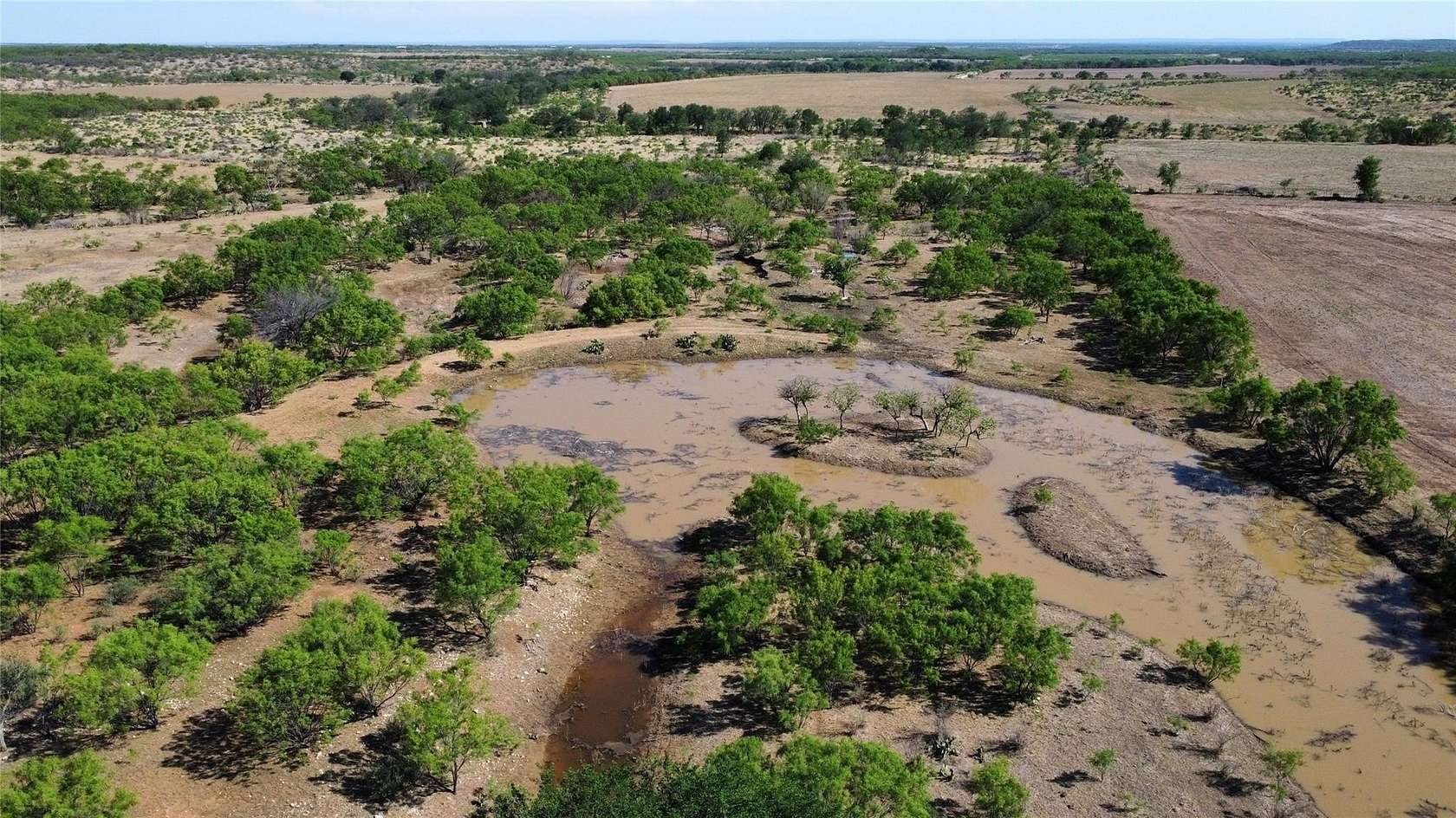 429 Acres of Land for Sale in Gouldbusk, Texas