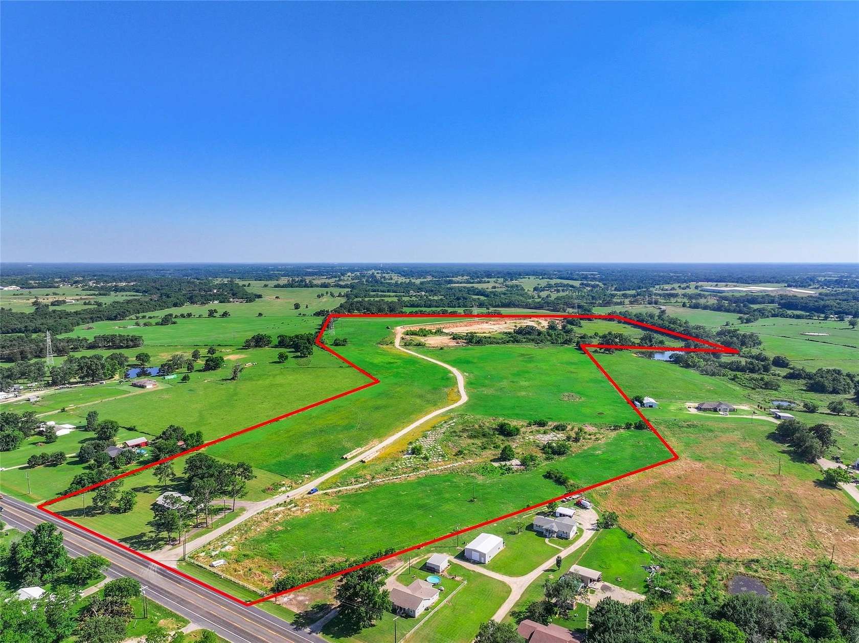 94.6 Acres of Land with Home for Sale in Sulphur Springs, Texas