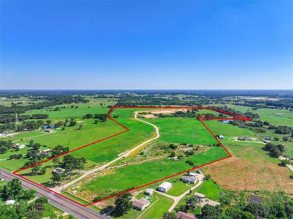 94.6 Acres of Land with Home for Sale in Sulphur Springs, Texas