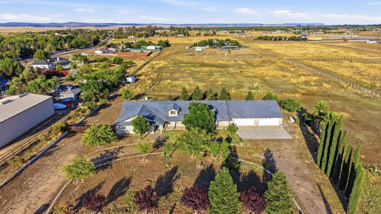 4.45 Acres of Land with Home for Sale in Madera, California