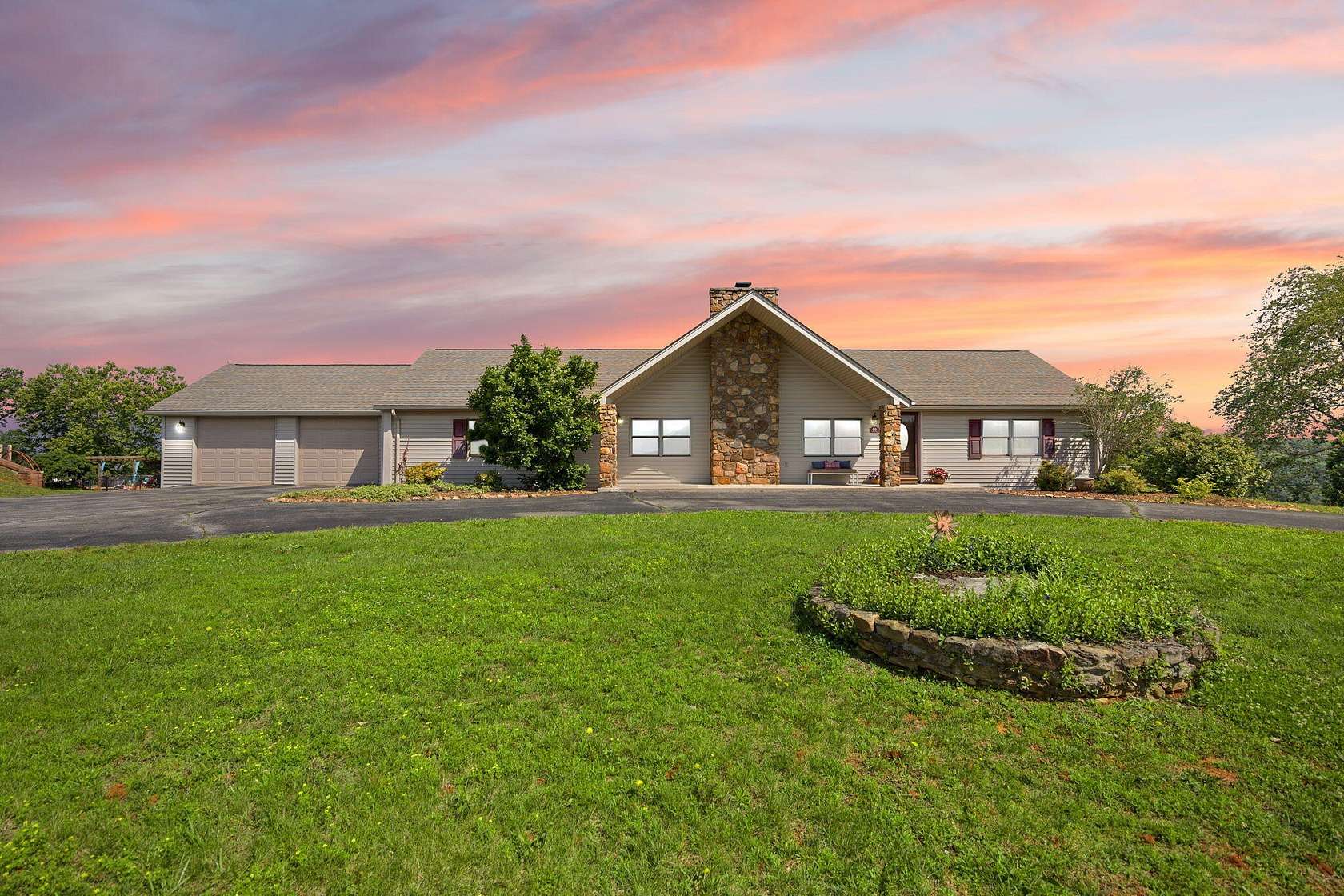 2.3 Acres of Land with Home for Sale in Monticello, Kentucky