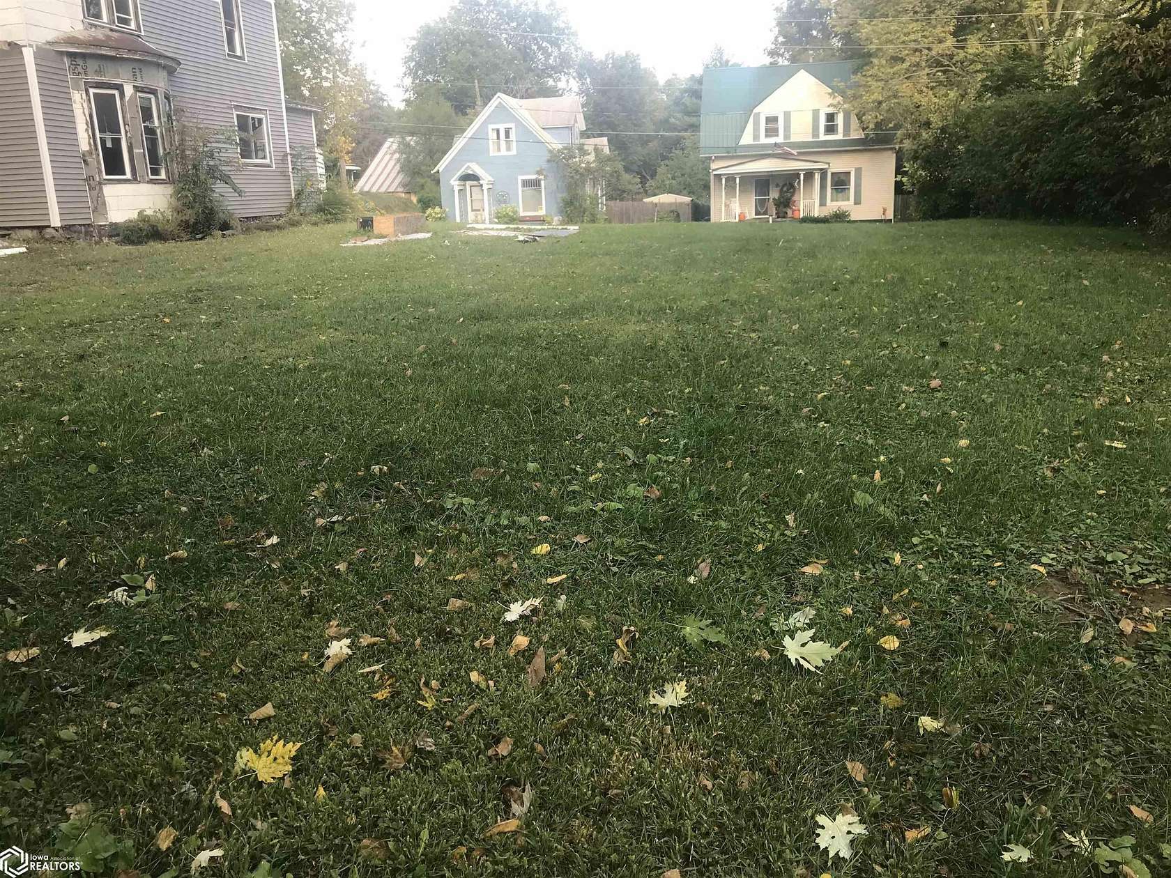 0.14 Acres of Residential Land for Sale in Burlington, Iowa