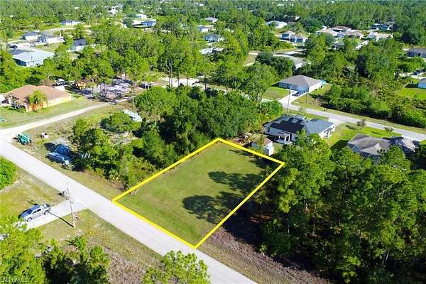 0.25 Acres of Residential Land for Sale in Lehigh Acres, Florida