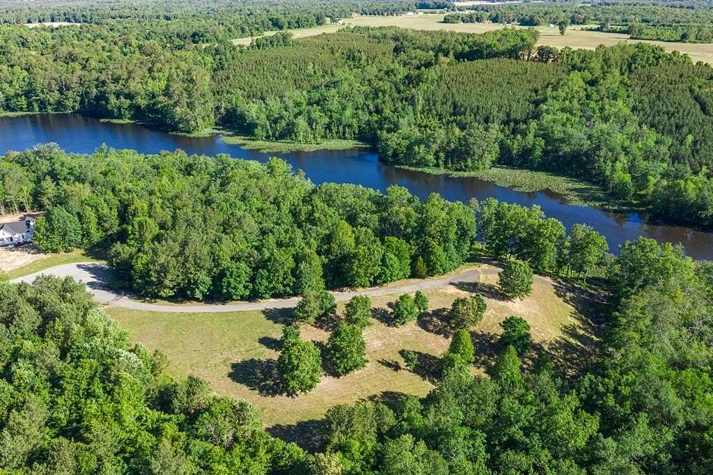 5.5 Acres of Residential Land for Sale in Warsaw, Virginia
