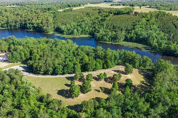 5.5 Acres of Residential Land for Sale in Warsaw, Virginia