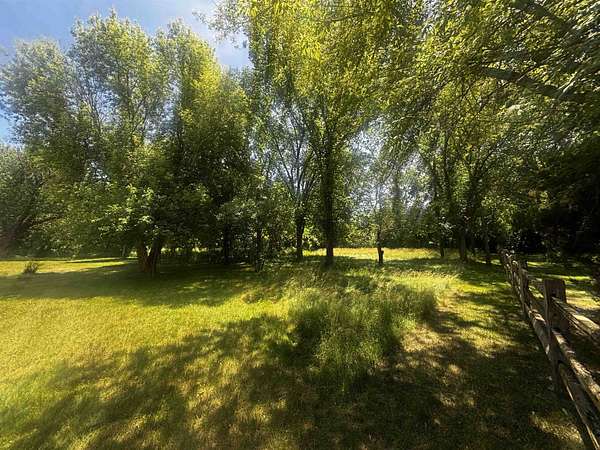 2.5 Acres of Land for Sale in Machesney Park, Illinois