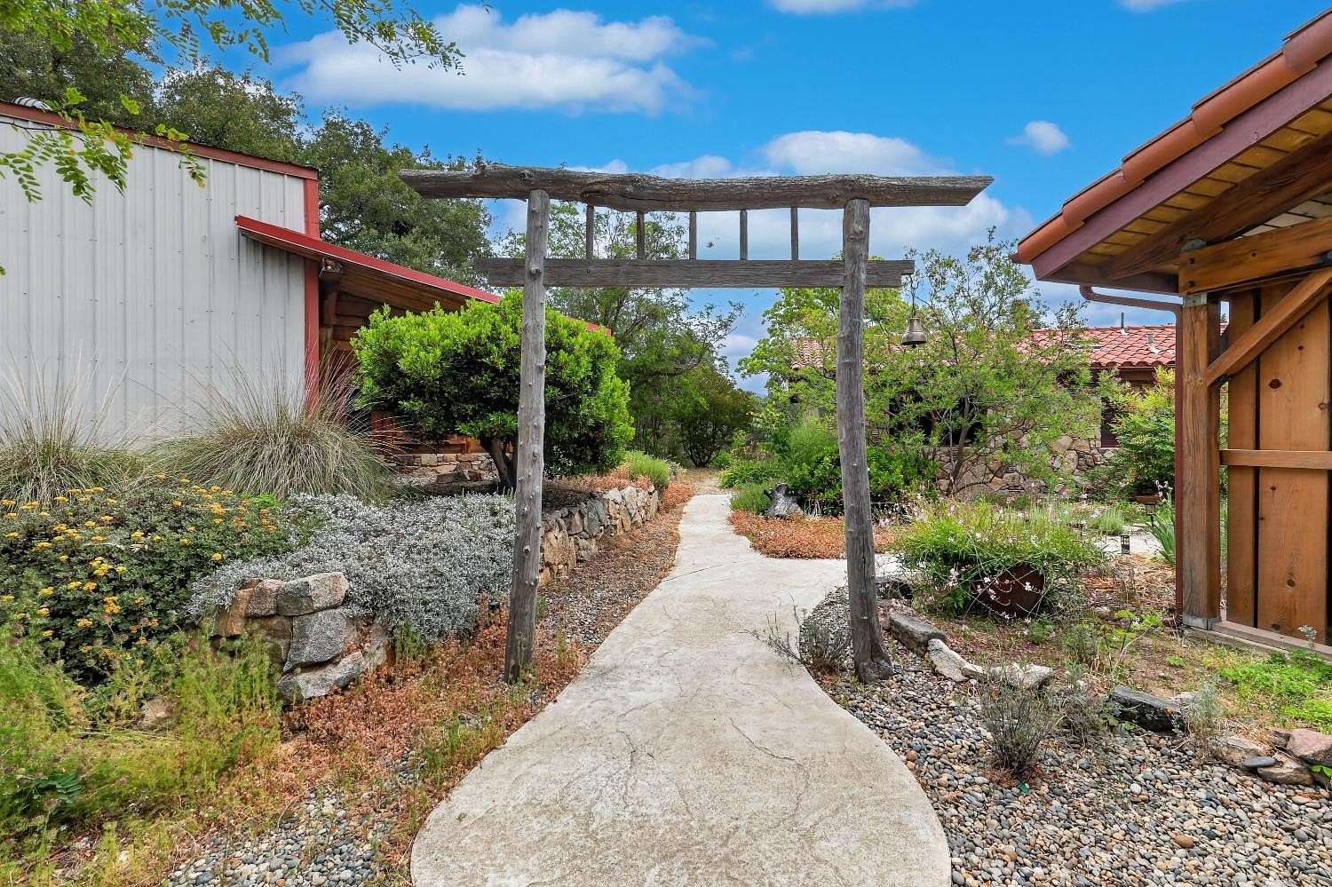 5 Acres of Land with Home for Sale in Auberry, California