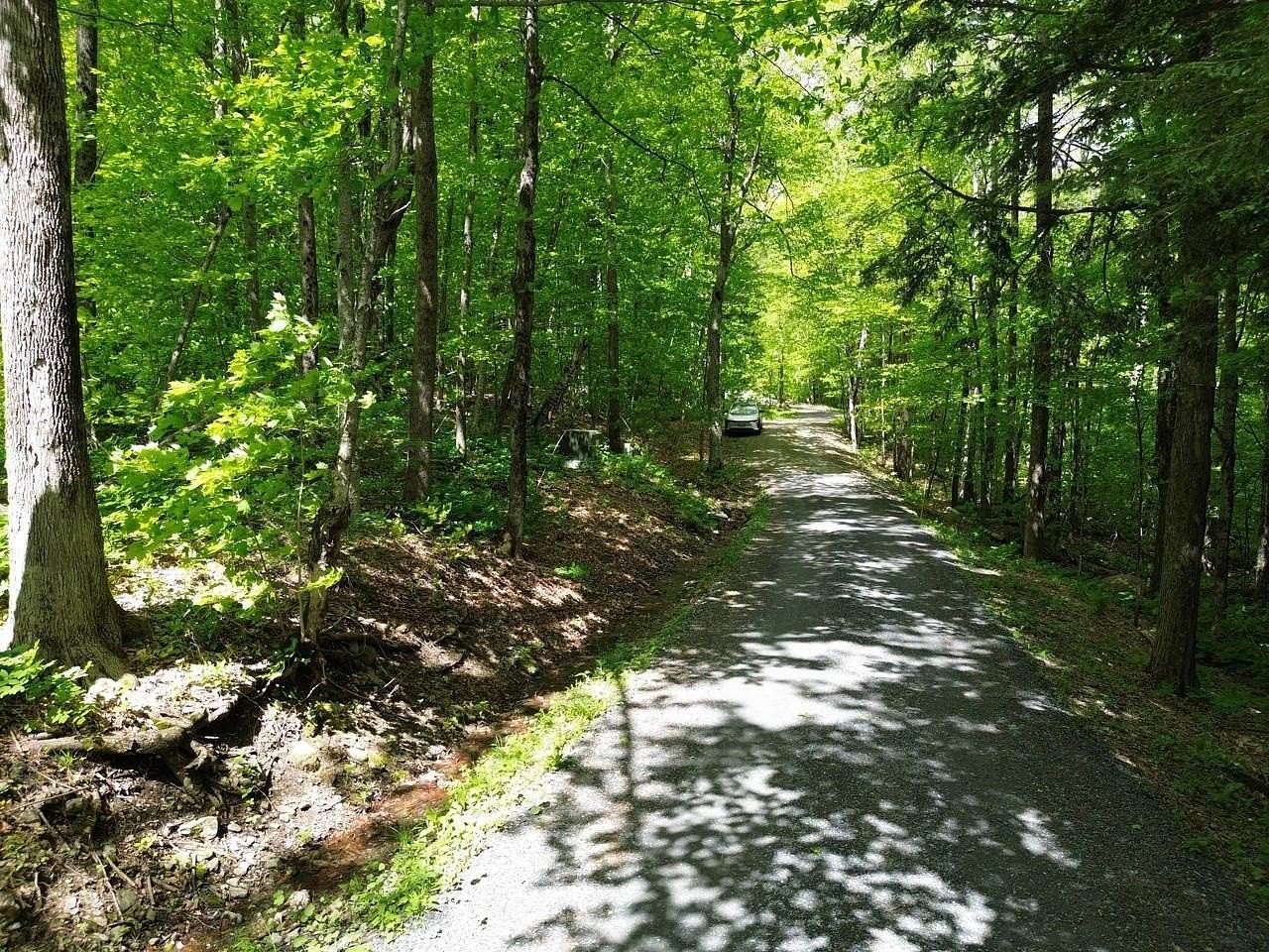 1 Acre of Residential Land for Sale in Warren, Vermont