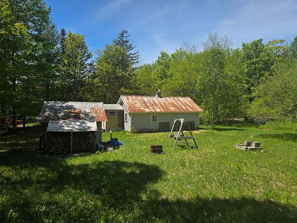 2 Acres of Improved Residential Land for Sale in Bridgewater, Vermont