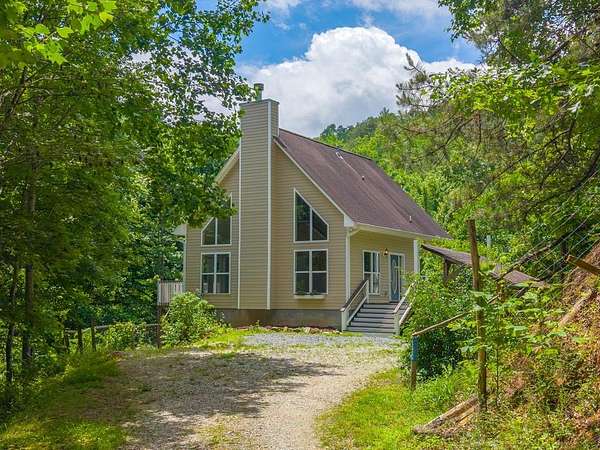 4.29 Acres of Land with Home for Sale in Almond, North Carolina