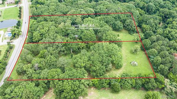 12.6 Acres of Land with Home for Sale in Montgomery, Alabama