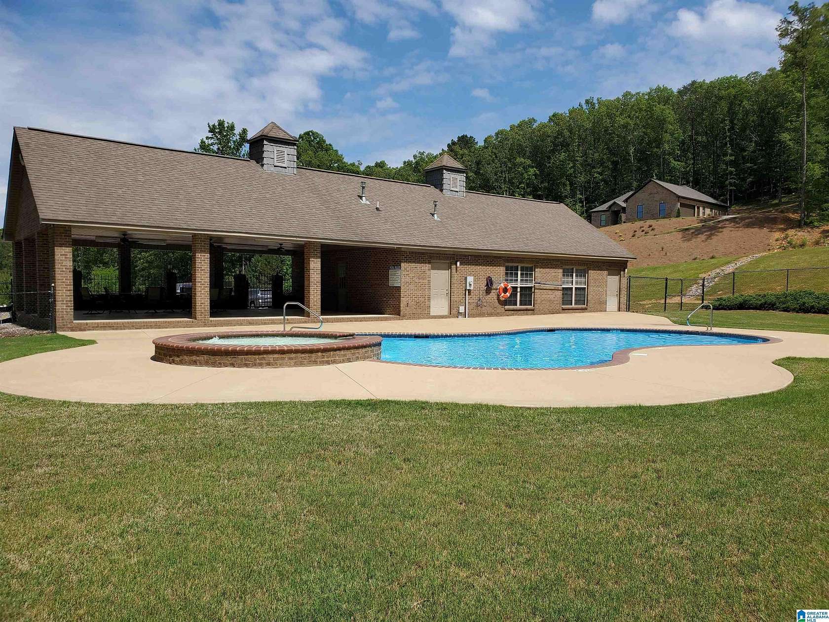 0.89 Acres of Land for Sale in Springville, Alabama