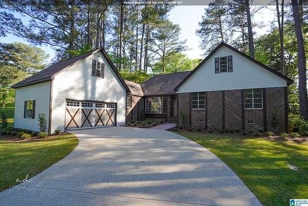 1.77 Acres of Land with Home for Sale in Leeds, Alabama