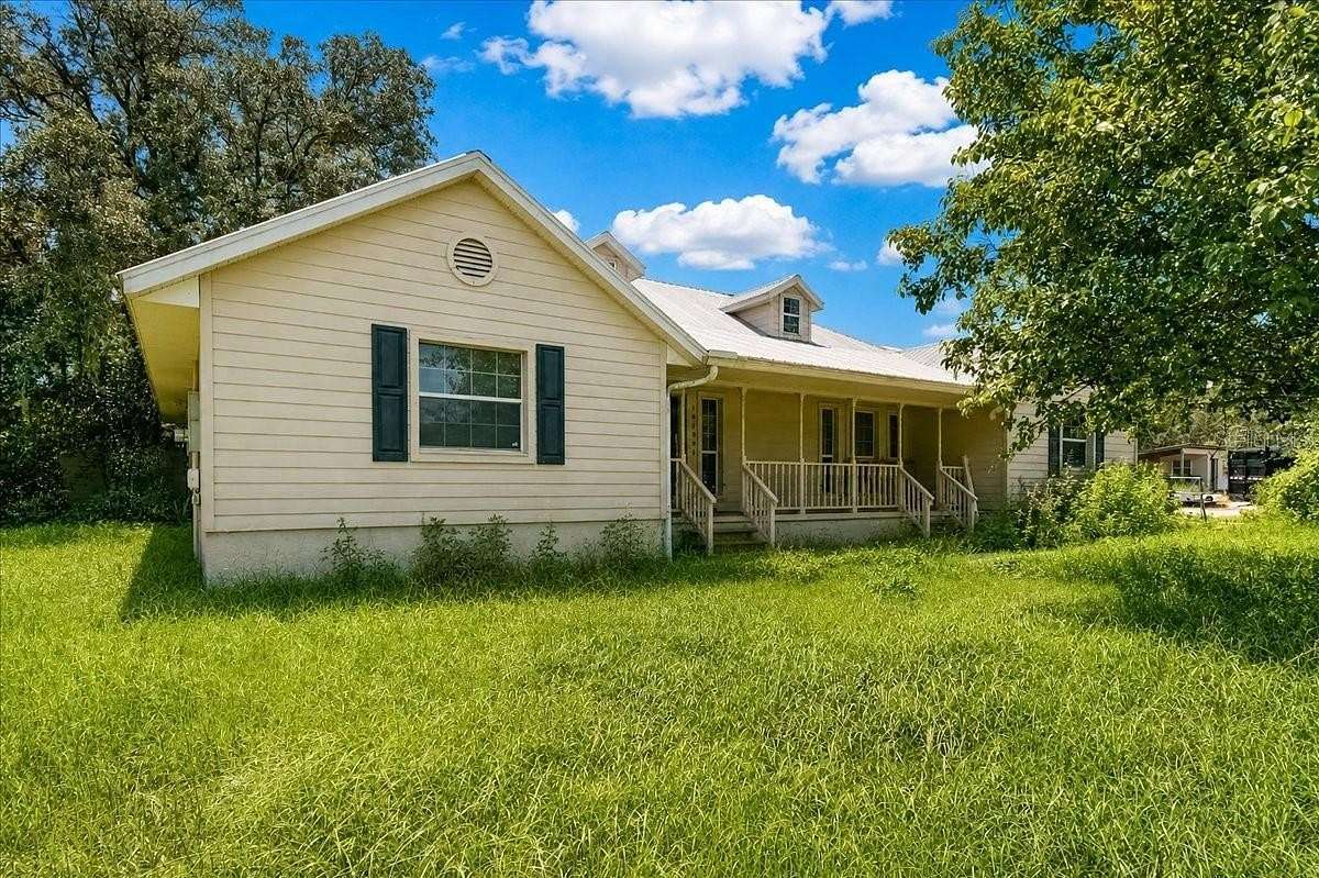 7.6 Acres of Land with Home for Sale in Dunnellon, Florida