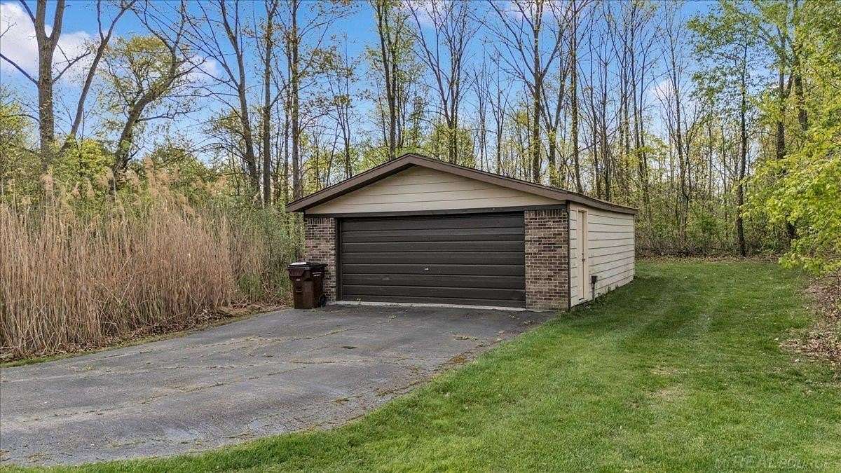 2 Acres of Residential Land for Sale in Utica, Michigan