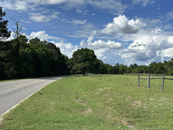 4.5 Acres of Land for Sale in Florala, Alabama