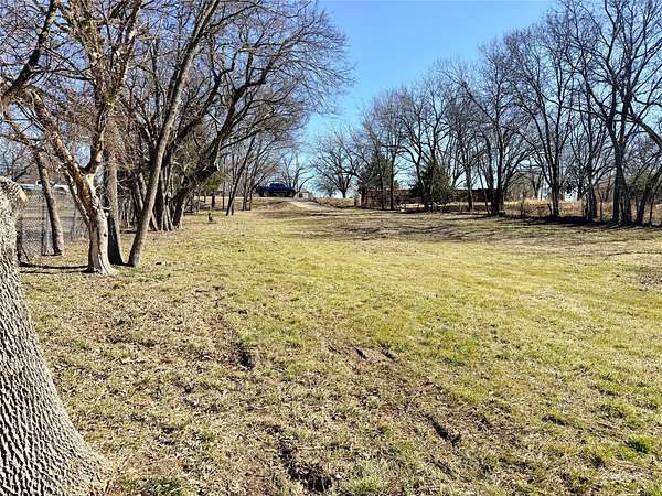 0.48 Acres of Mixed-Use Land for Sale in Blue Ridge, Texas