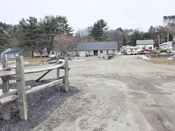 0.4 Acres of Mixed-Use Land for Sale in Lyndon, Vermont