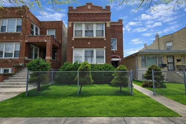 0.1 Acres of Residential Land for Sale in Chicago, Illinois