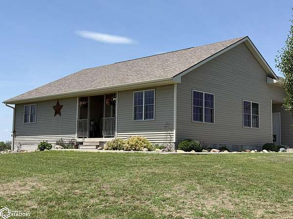 50.5 Acres of Land with Home for Sale in Osceola, Iowa