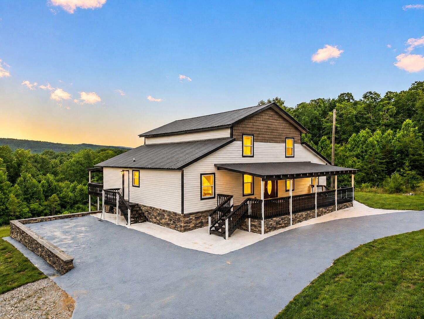 2.4 Acres of Land with Home for Sale in Spring City, Tennessee