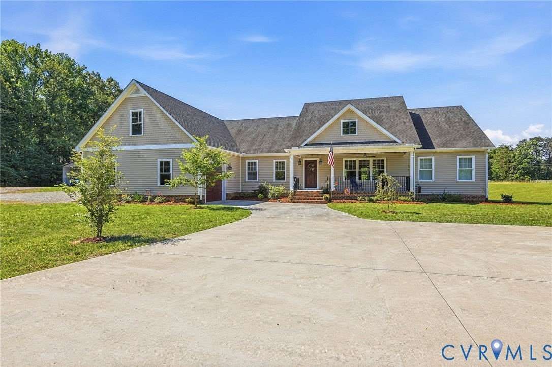 7.57 Acres of Land with Home for Sale in Cartersville, Virginia