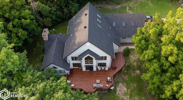 5 Acres of Land with Home for Sale in Fort Madison, Iowa