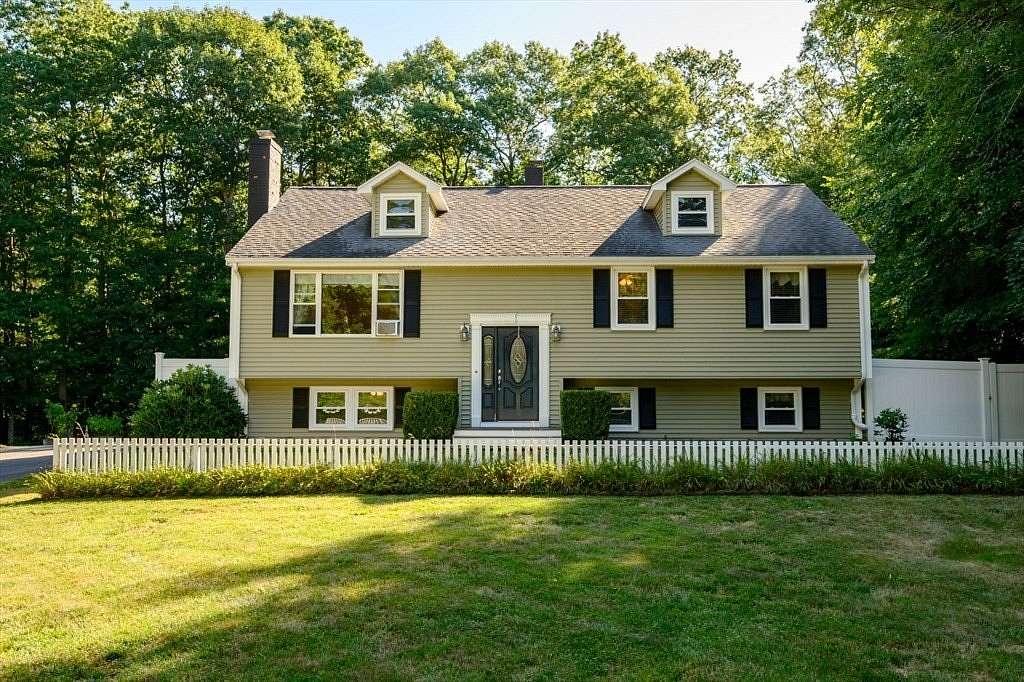 3.38 Acres of Land with Home for Sale in Hanson, Massachusetts