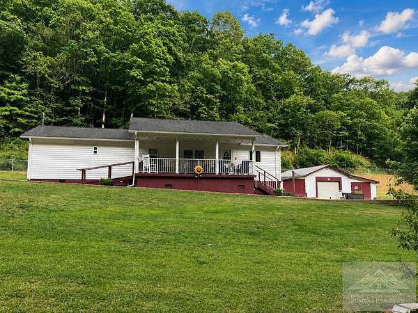 1.9 Acres of Land with Home for Sale in Hinton, West Virginia