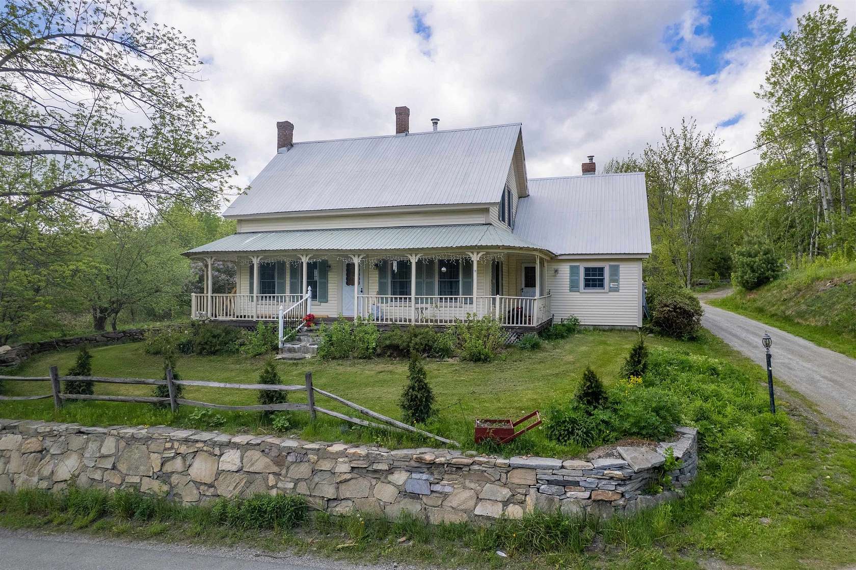 2.52 Acres of Land with Home for Sale in Londonderry, Vermont