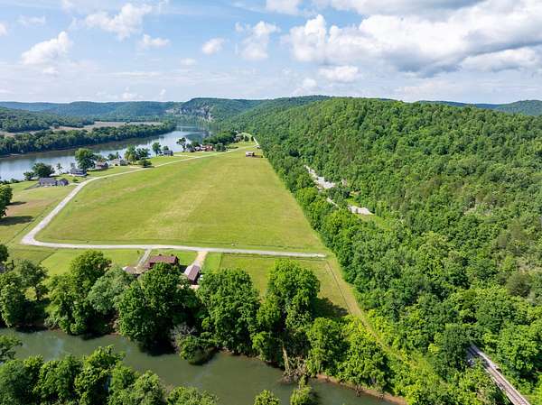 1.3 Acres of Residential Land for Sale in Batesville, Arkansas