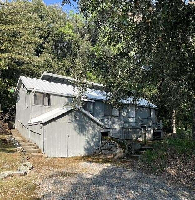 2 Acres of Land with Home for Sale in Springville, California