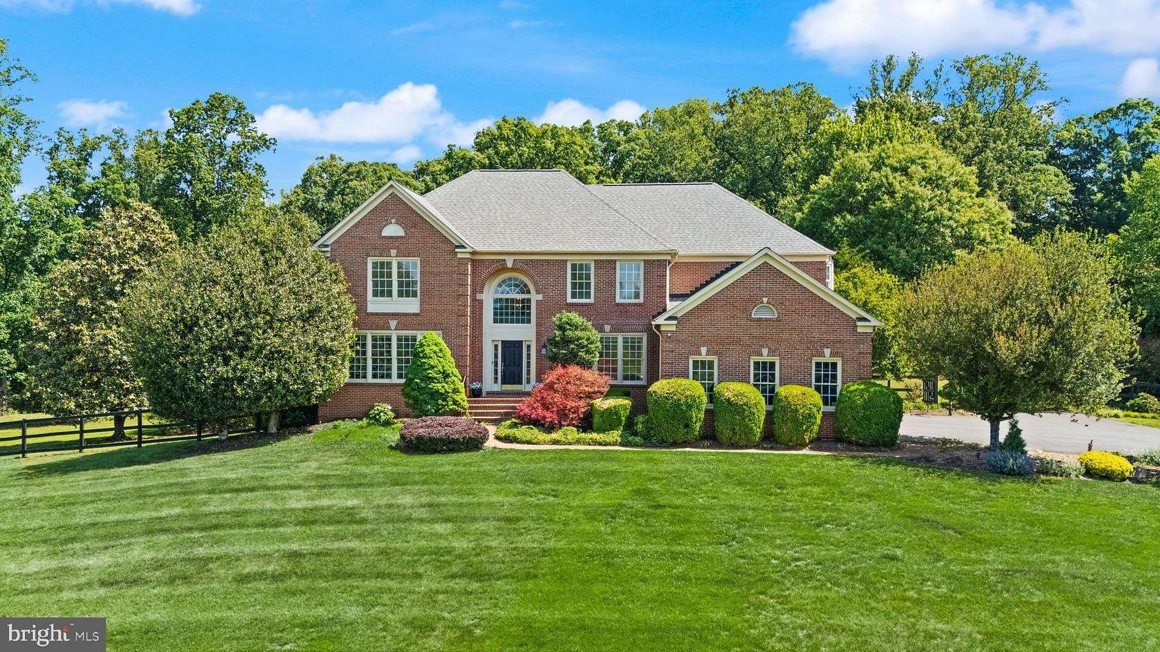 1.72 Acres of Land with Home for Sale in Great Falls, Virginia