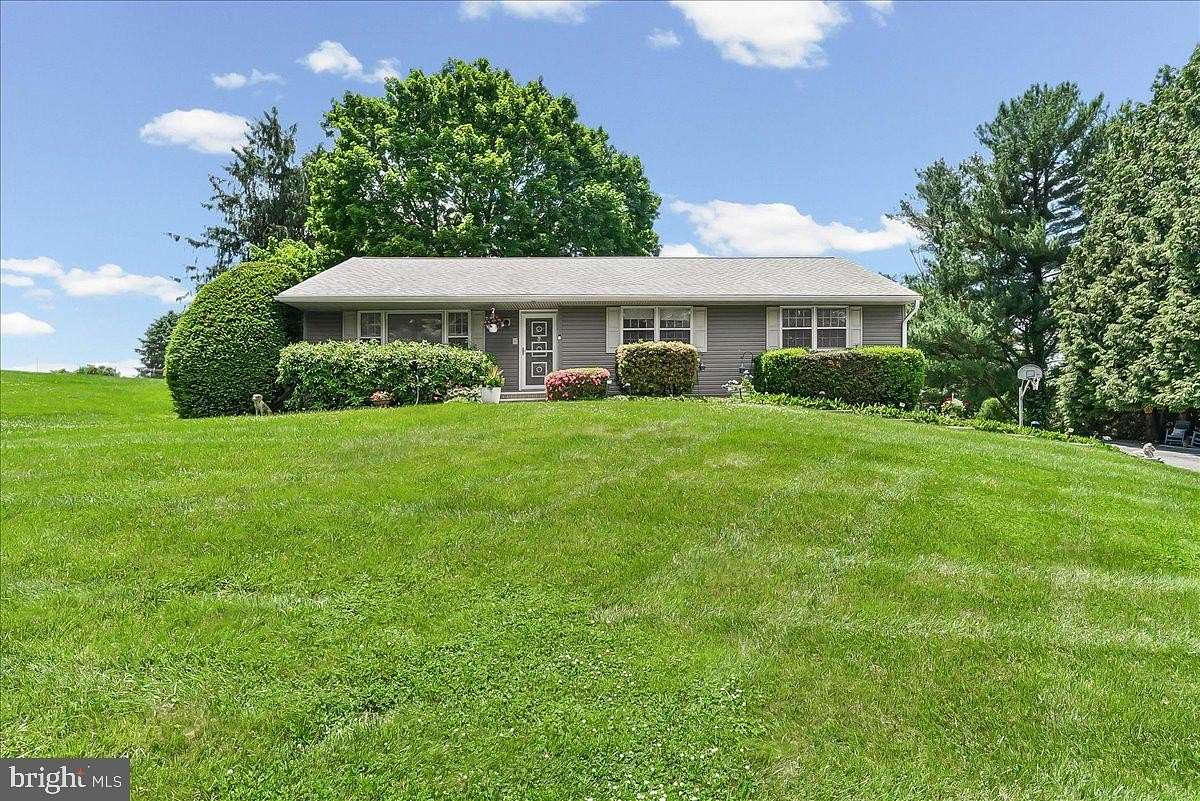 1.5 Acres of Land with Home for Sale in West Grove, Pennsylvania