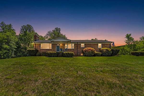2.65 Acres of Land with Home for Sale in Flint Hill, Virginia