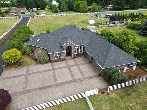 5.88 Acres of Land with Home for Sale in Vancouver, Washington