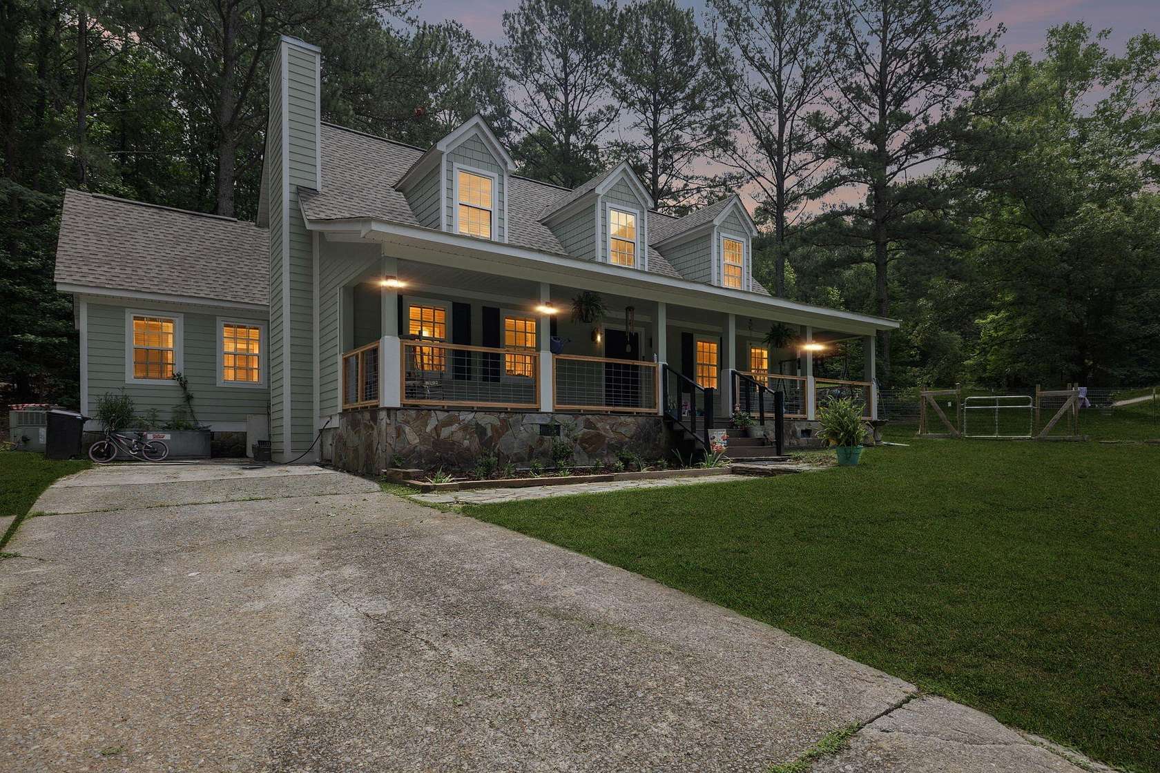 2 Acres of Land with Home for Sale in Trion, Georgia